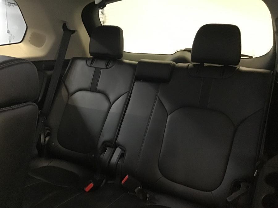 used 2023 Honda Pilot car, priced at $35,977