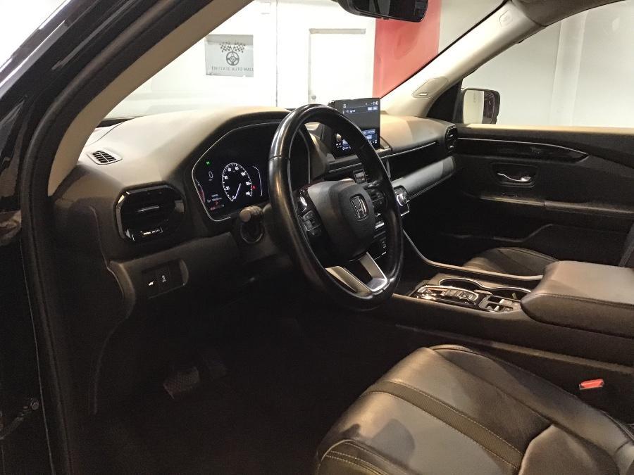 used 2023 Honda Pilot car, priced at $35,977