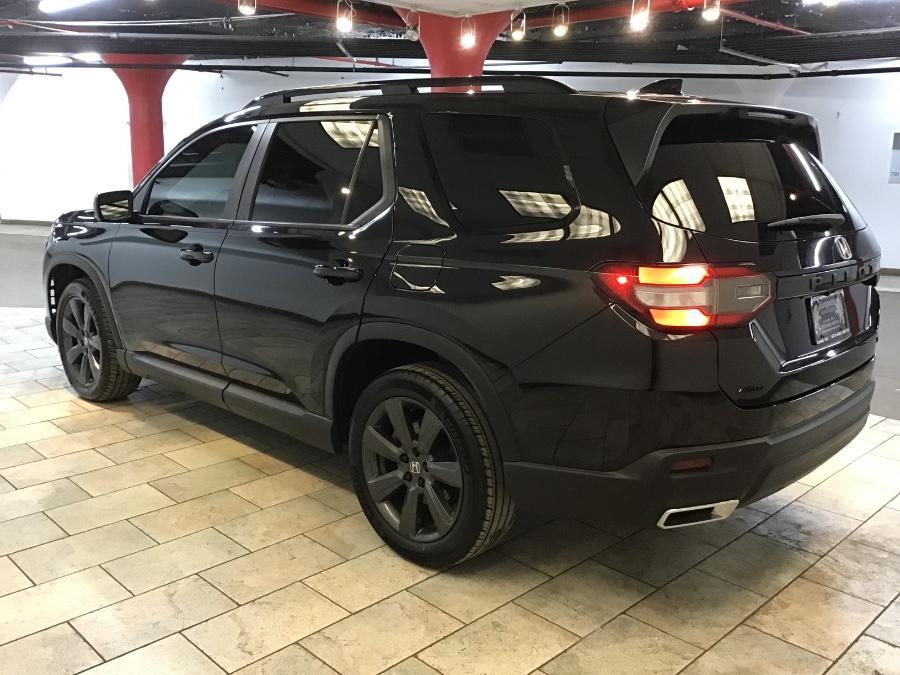 used 2023 Honda Pilot car, priced at $29,970