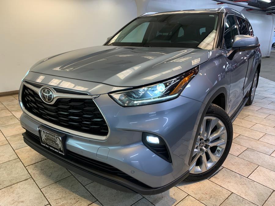 used 2022 Toyota Highlander car, priced at $33,977