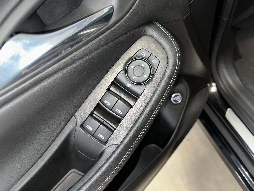 used 2023 Buick Encore GX car, priced at $19,900