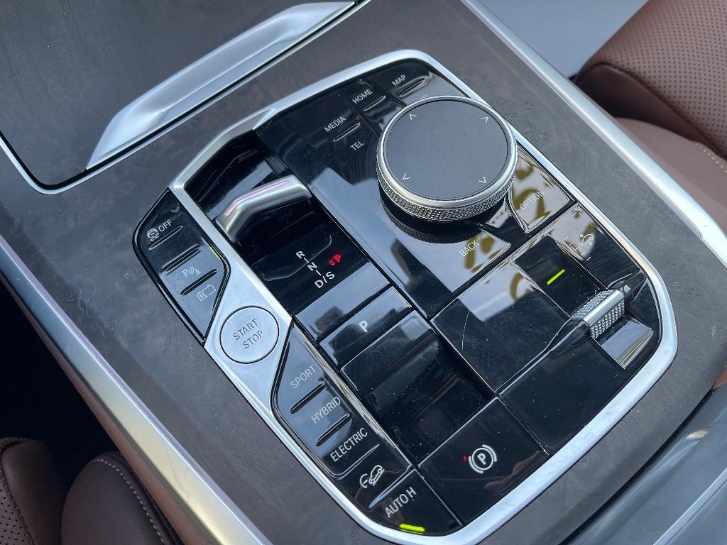 used 2025 BMW X5 PHEV car, priced at $59,900