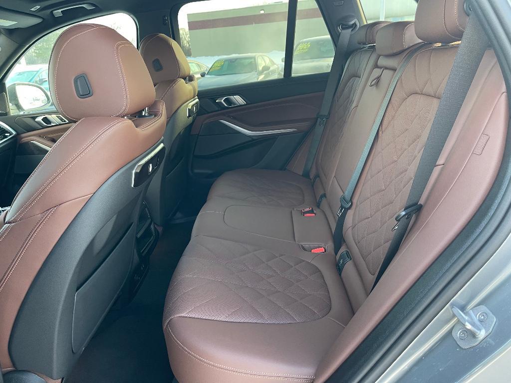 used 2025 BMW X5 PHEV car, priced at $59,900