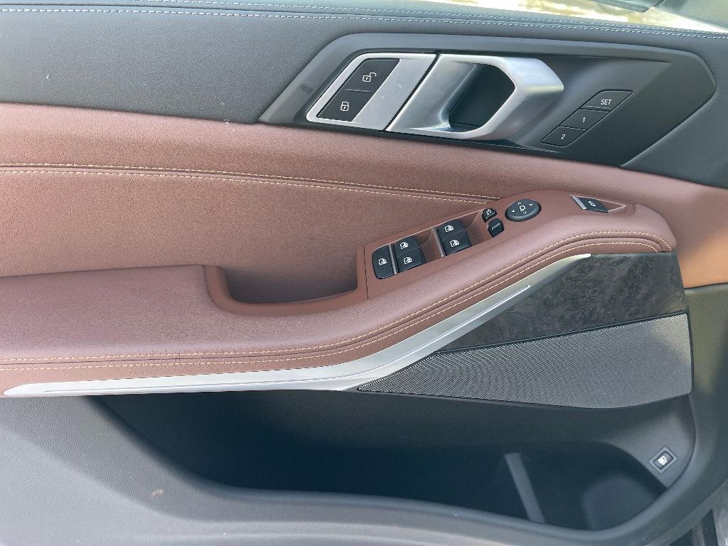 used 2025 BMW X5 PHEV car, priced at $59,900