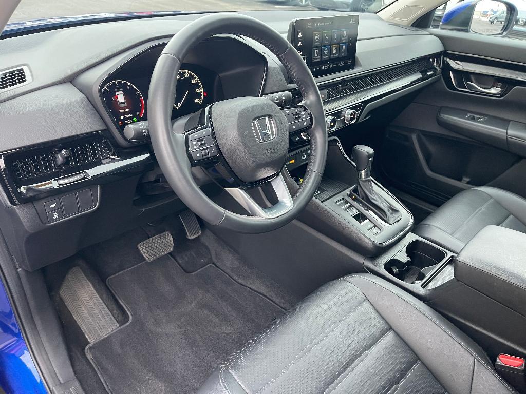used 2024 Honda CR-V car, priced at $31,900