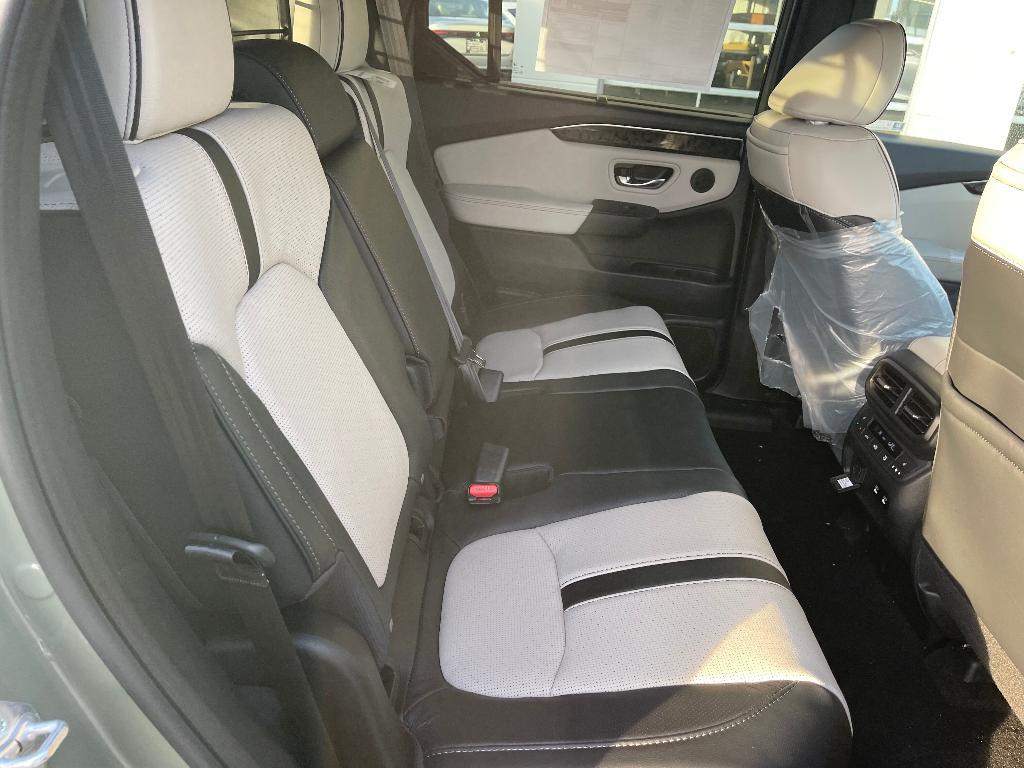 new 2026 Honda Passport car, priced at $51,922