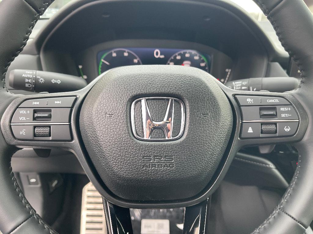 new 2025 Honda Accord Hybrid car, priced at $33,800
