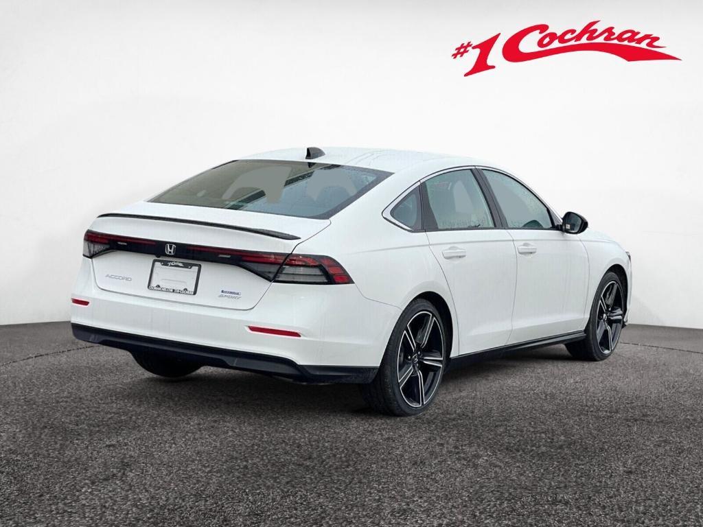 new 2025 Honda Accord Hybrid car, priced at $33,800
