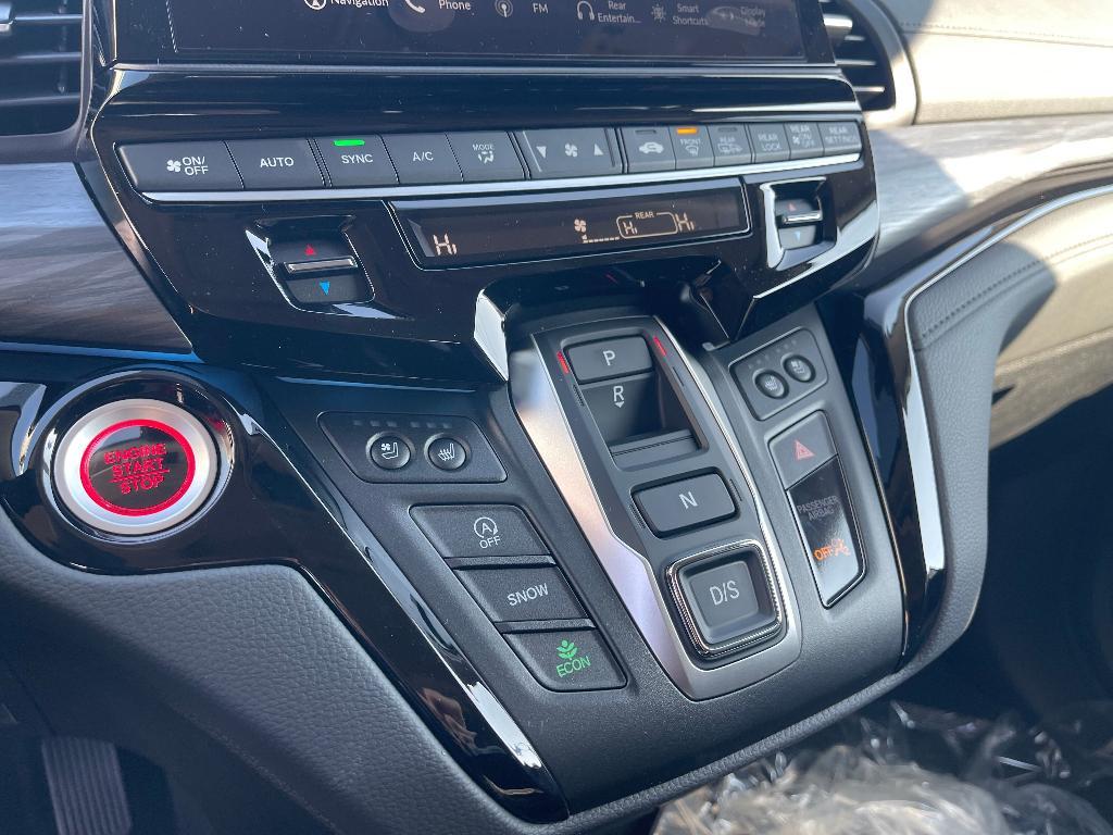 new 2026 Honda Odyssey car, priced at $50,337