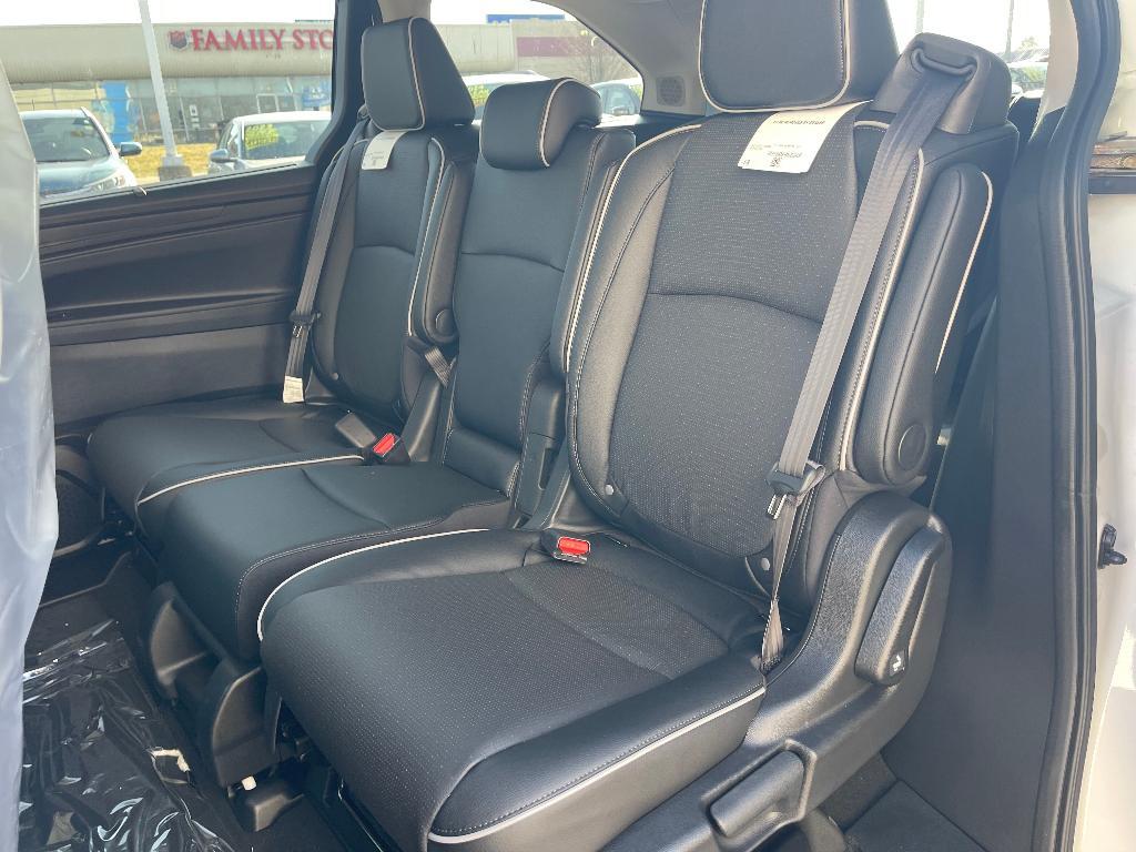 new 2026 Honda Odyssey car, priced at $50,337