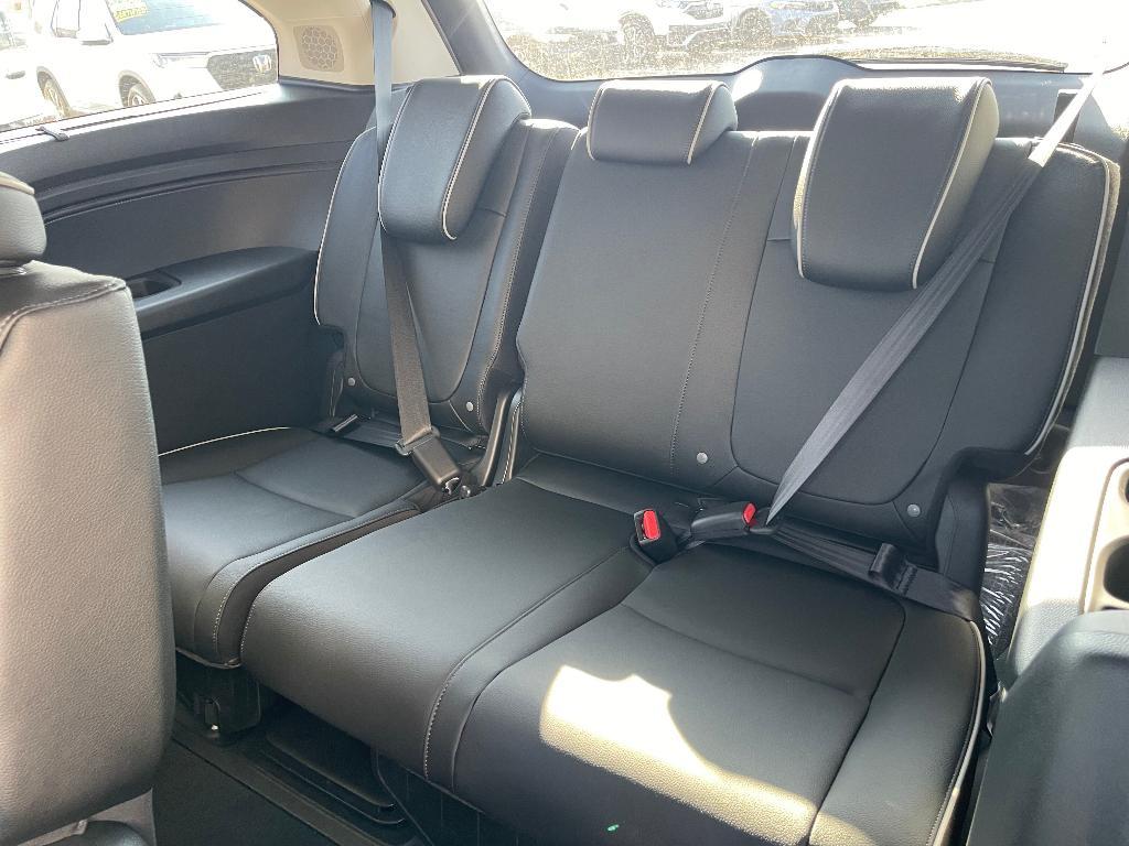 new 2026 Honda Odyssey car, priced at $50,337