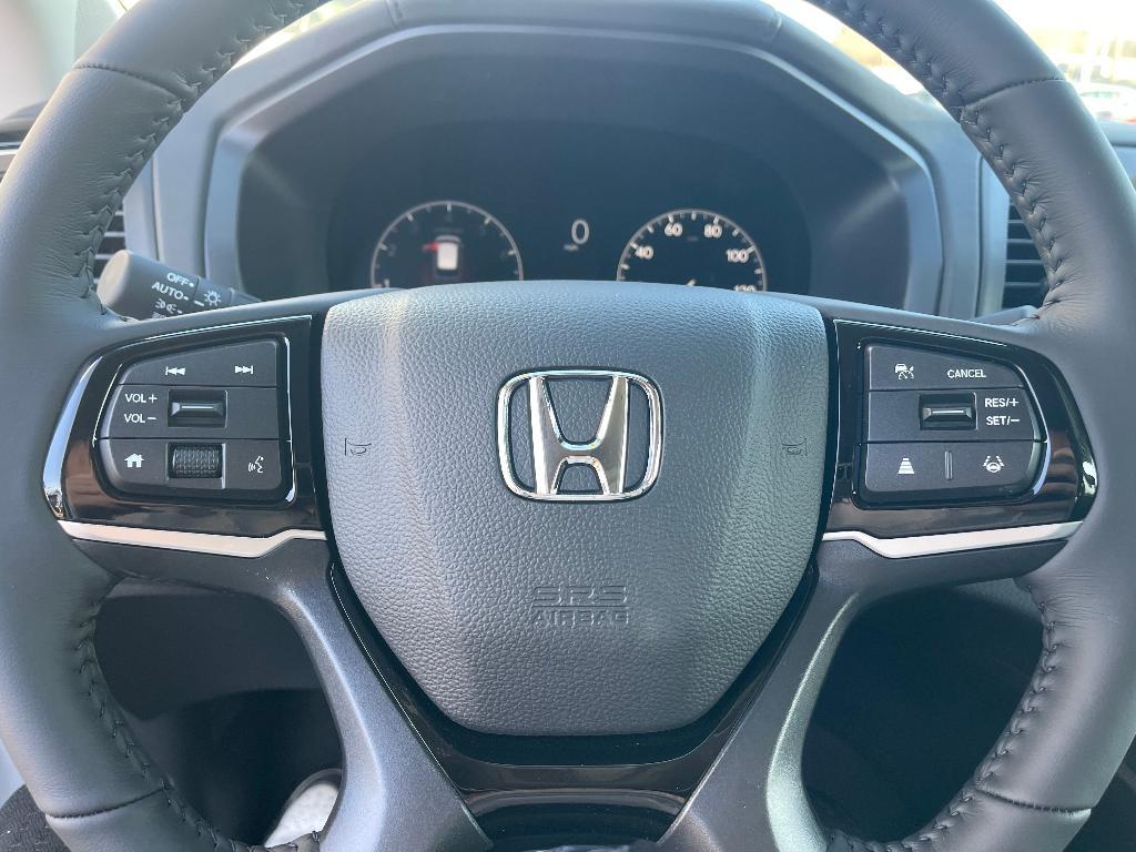 new 2026 Honda Odyssey car, priced at $45,707