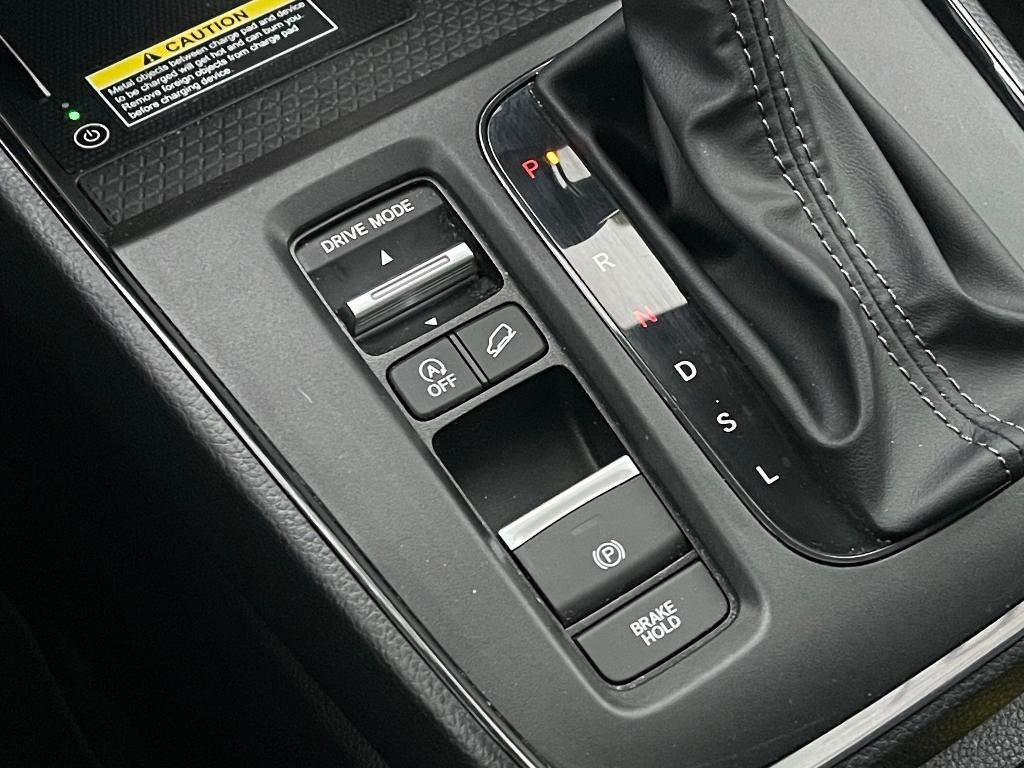 used 2024 Honda CR-V car, priced at $33,900