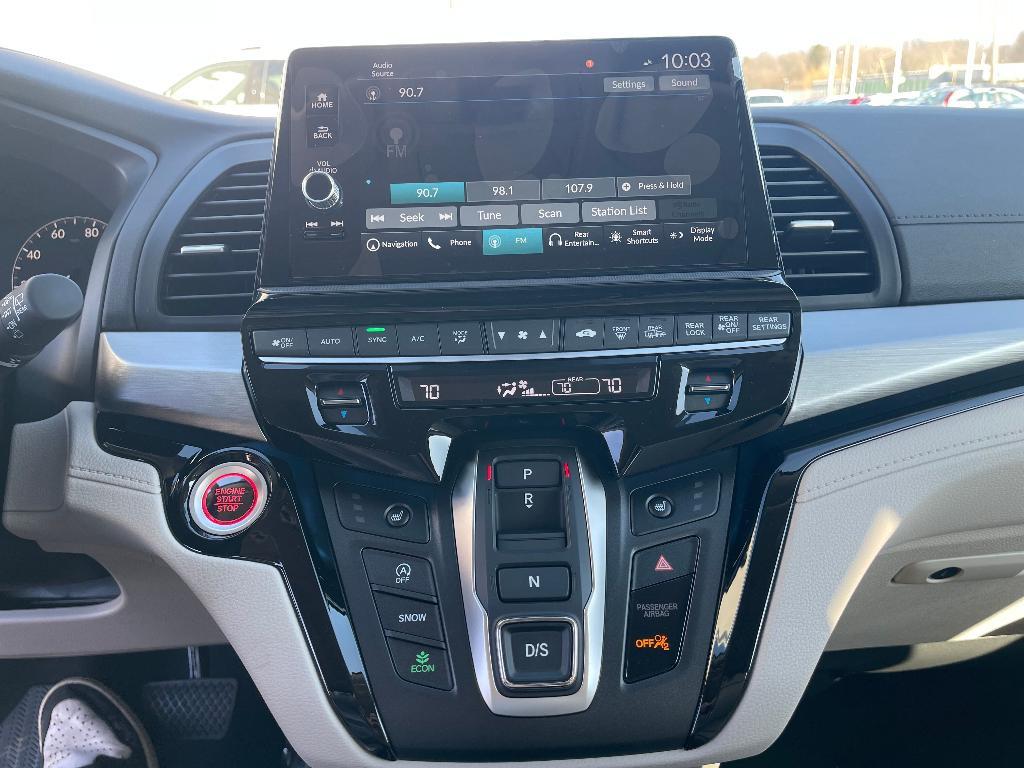 new 2026 Honda Odyssey car, priced at $45,433