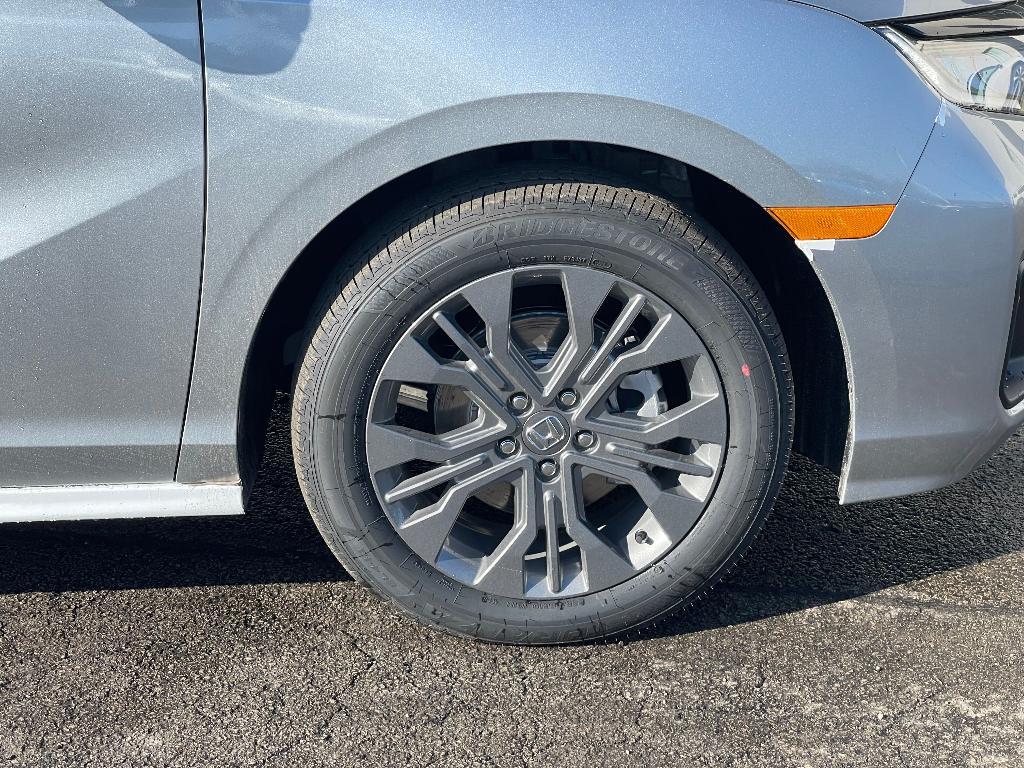 new 2026 Honda Odyssey car, priced at $45,433