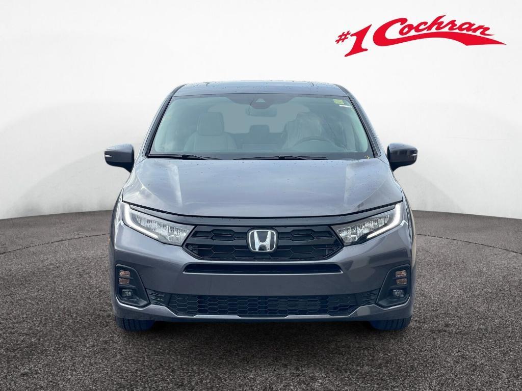 new 2026 Honda Odyssey car, priced at $45,433