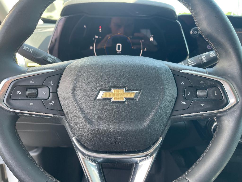 used 2025 Chevrolet Trax car, priced at $21,876