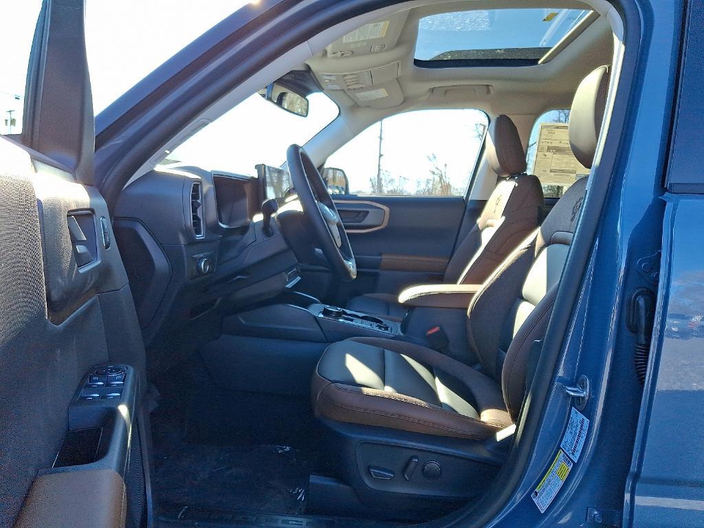 new 2025 Ford Bronco Sport car, priced at $43,200