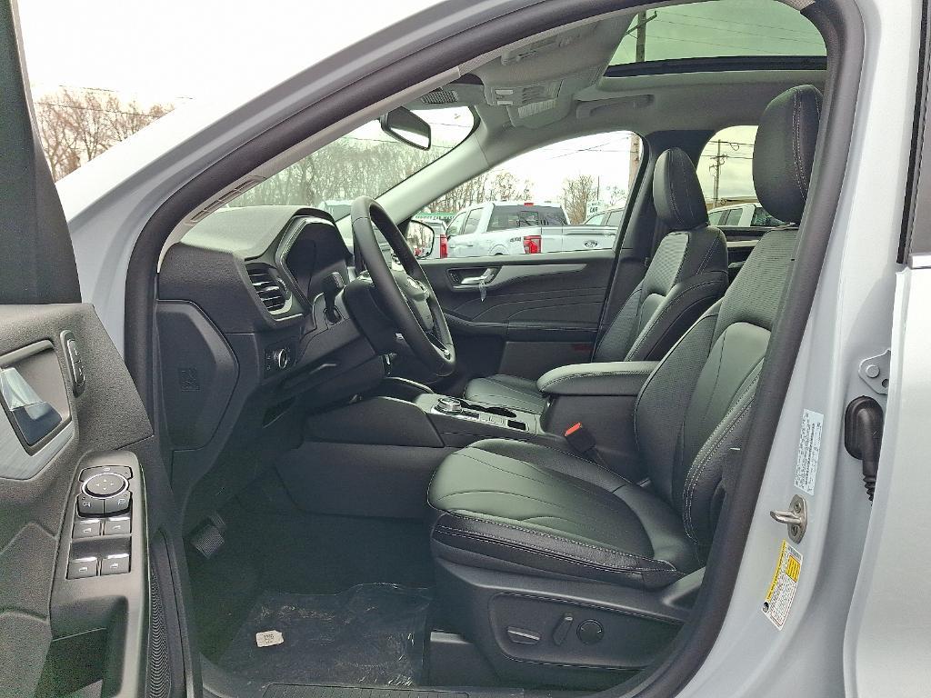 new 2026 Ford Escape car, priced at $43,270