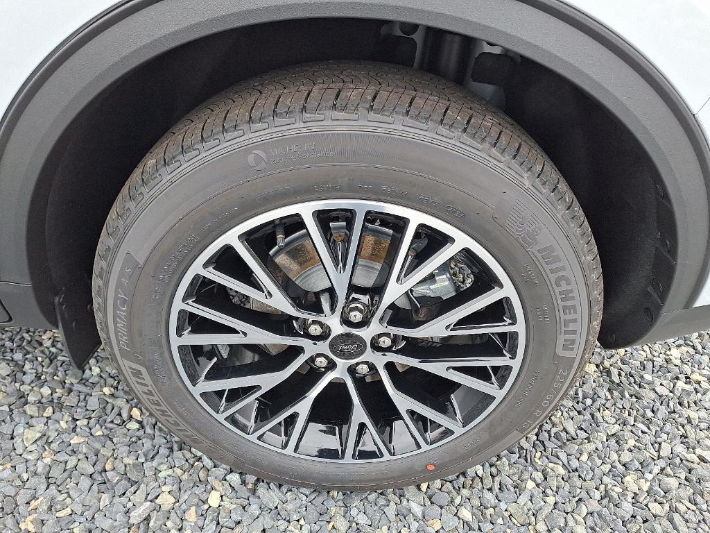 new 2026 Ford Escape car, priced at $43,270