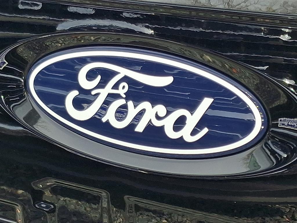 new 2025 Ford F-150 car, priced at $52,525