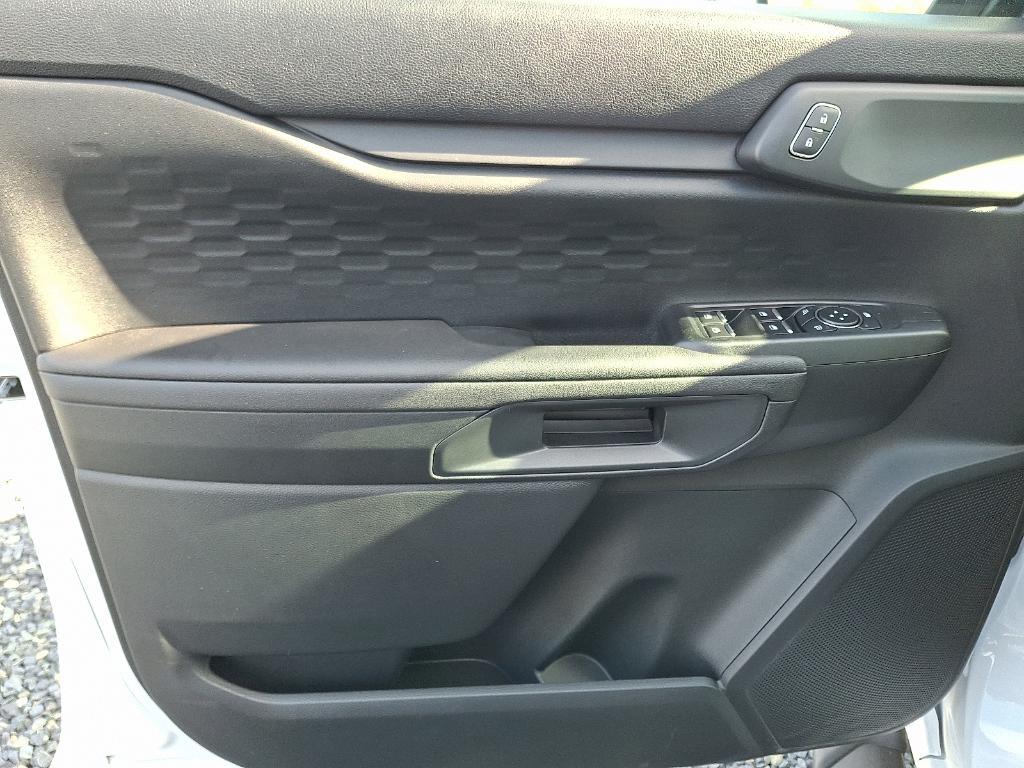 new 2025 Ford Ranger car, priced at $39,975