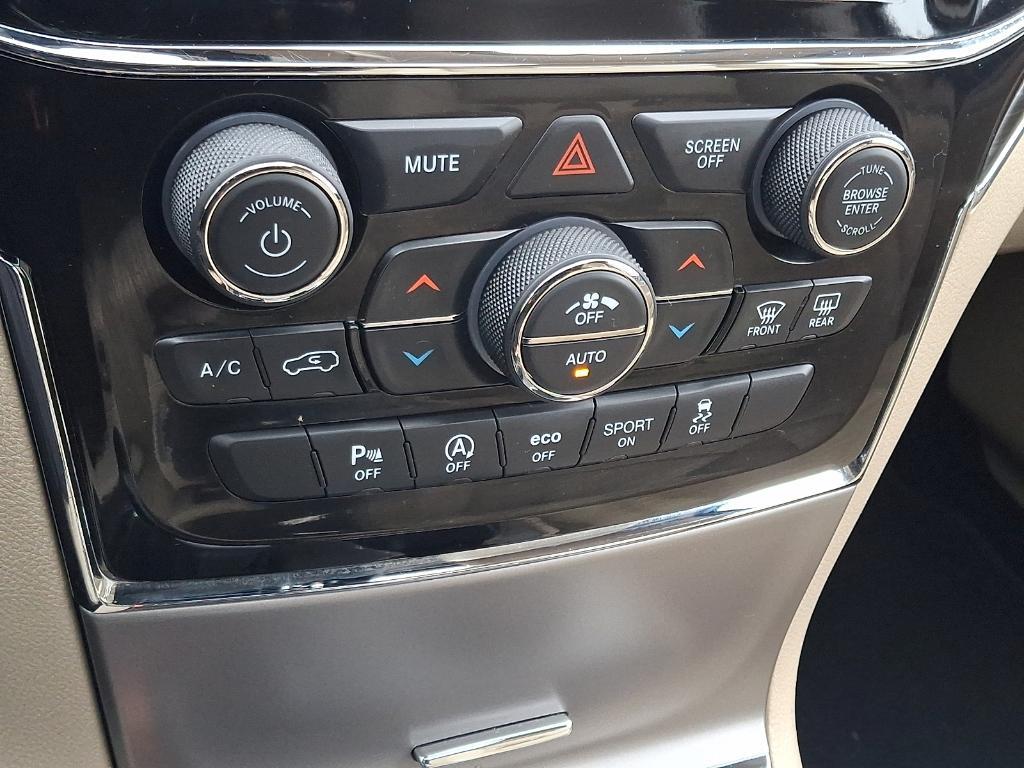 used 2020 Jeep Grand Cherokee car, priced at $19,895