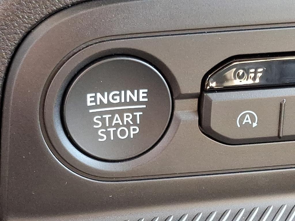 new 2025 Ford Bronco Sport car, priced at $42,110