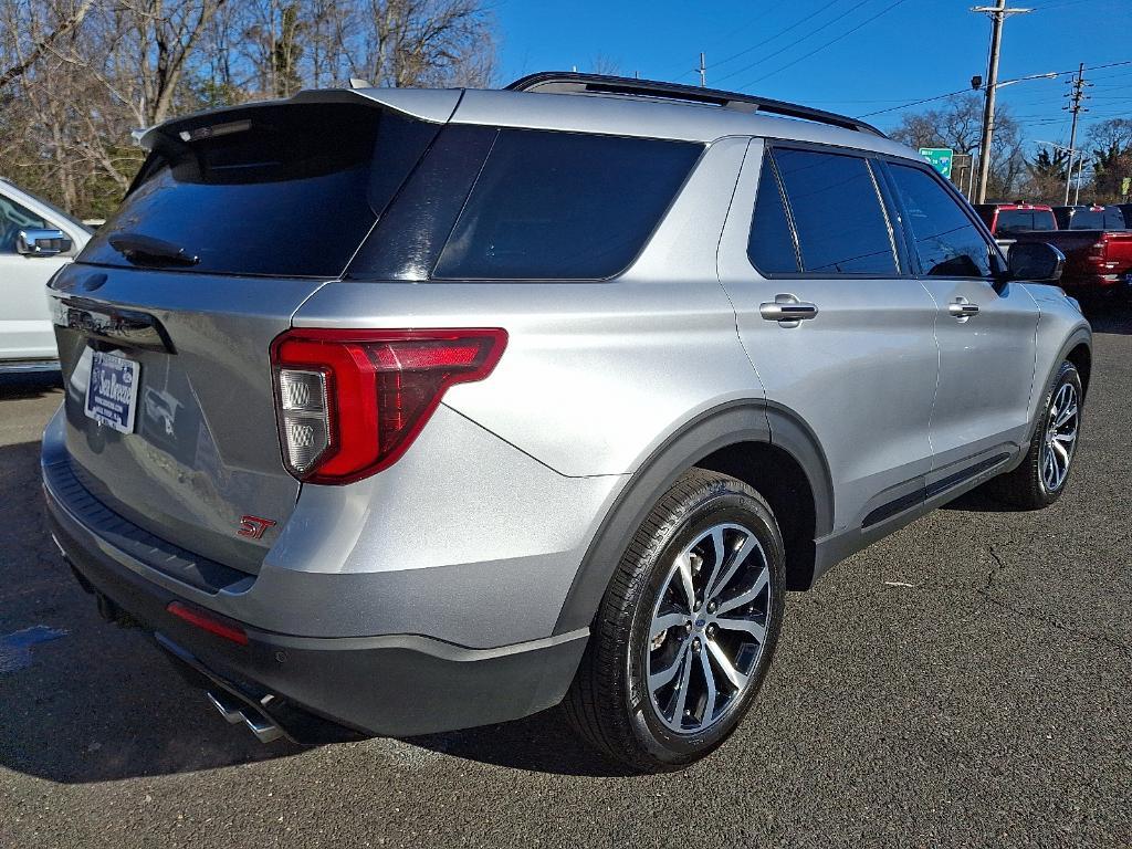 used 2022 Ford Explorer car, priced at $29,990