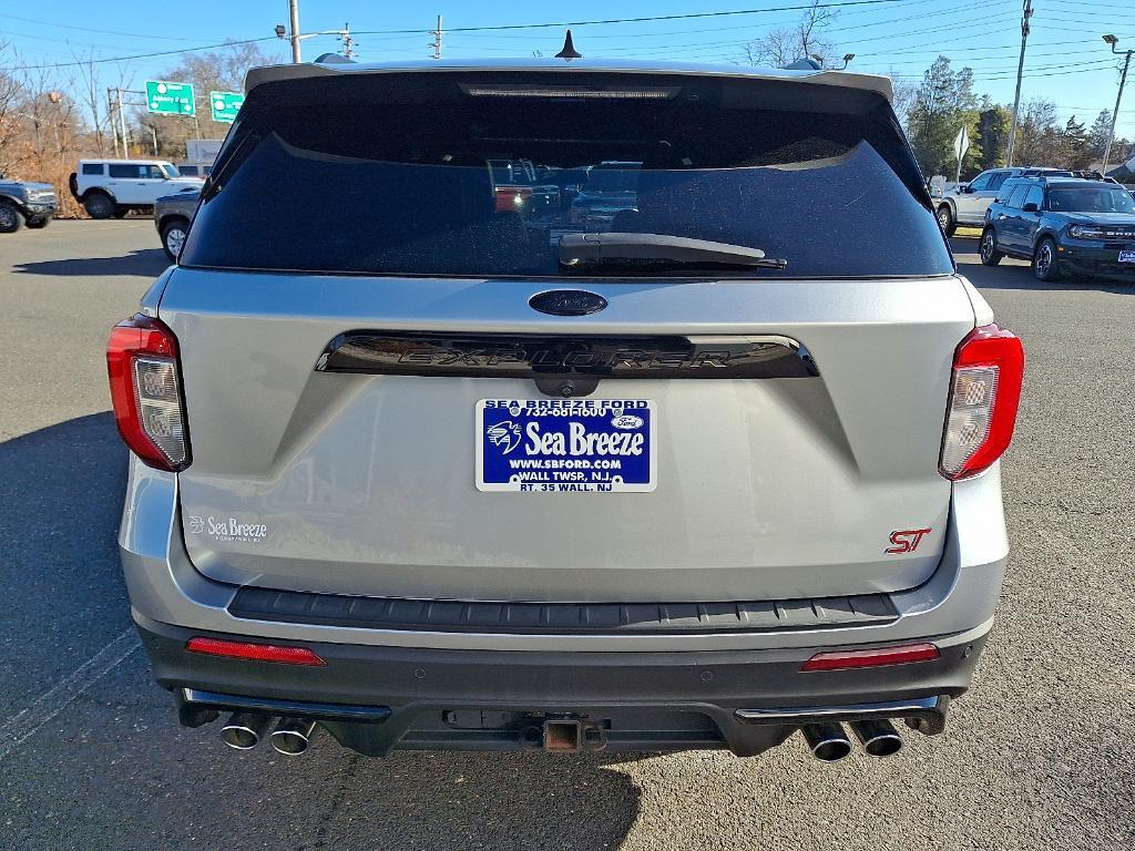 used 2022 Ford Explorer car, priced at $29,990