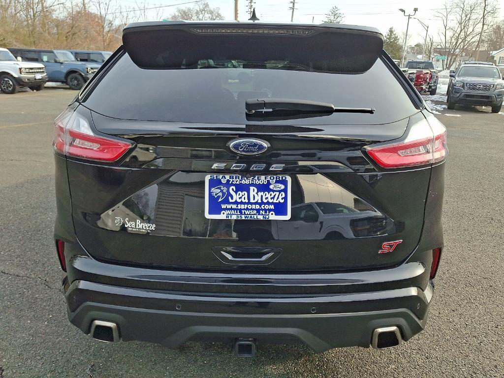 used 2022 Ford Edge car, priced at $28,589