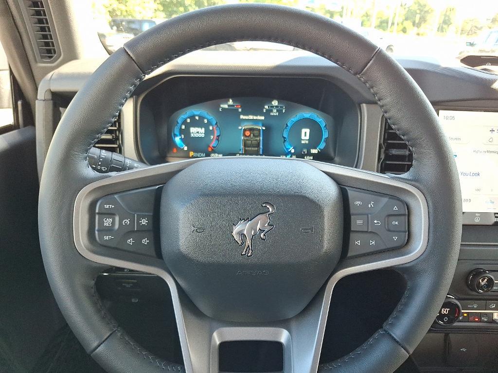 new 2025 Ford Bronco car, priced at $55,570