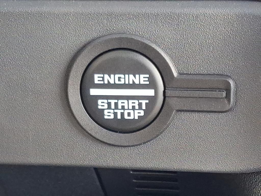 new 2025 Ford Bronco car, priced at $55,570