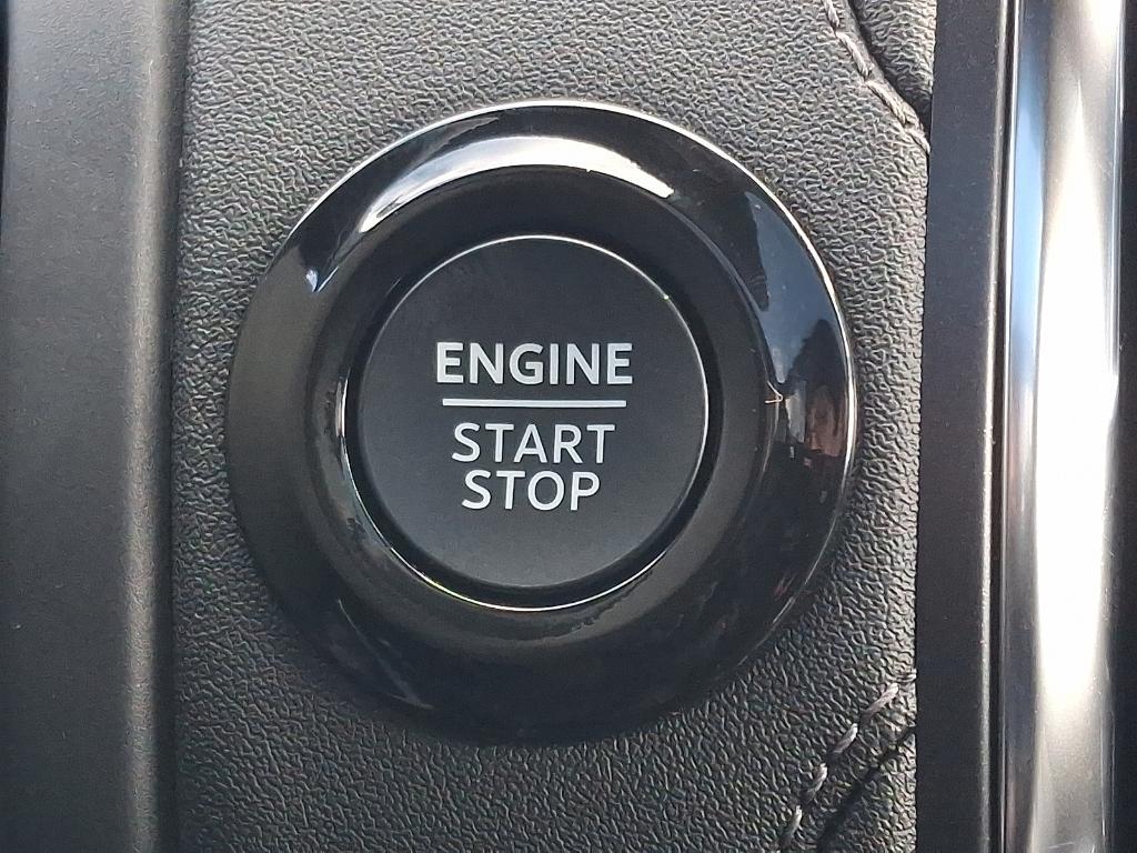 new 2025 Ford Expedition Max car, priced at $88,230