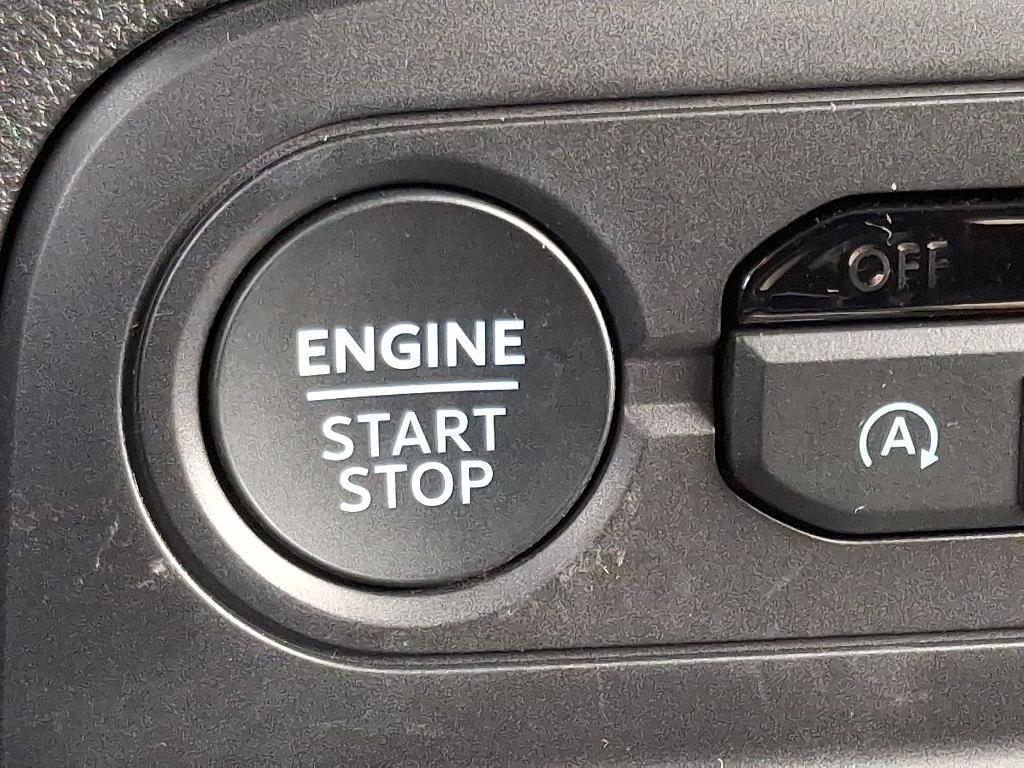 new 2025 Ford Bronco Sport car, priced at $35,585