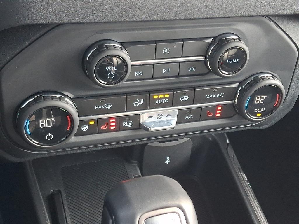 used 2025 Ford Bronco car, priced at $45,994