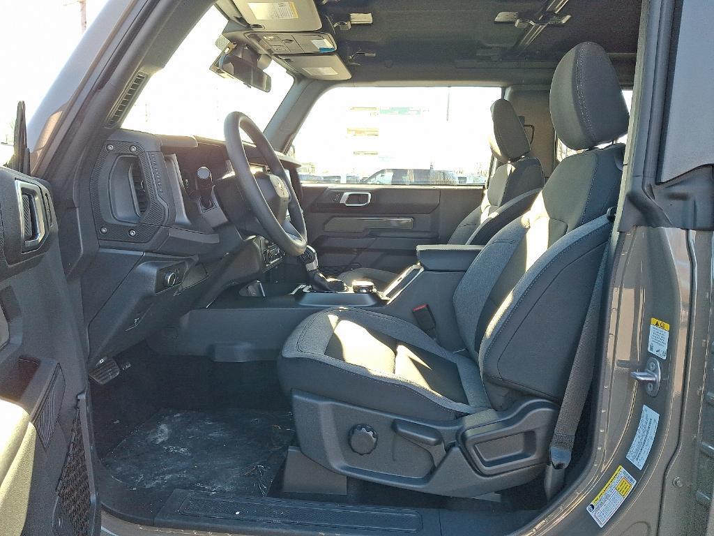 new 2025 Ford Bronco car, priced at $44,180