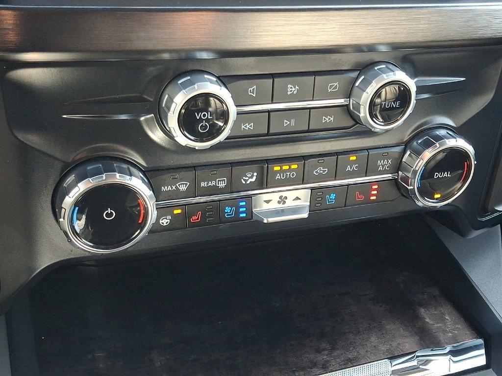 used 2024 Ford F-250 car, priced at $69,989