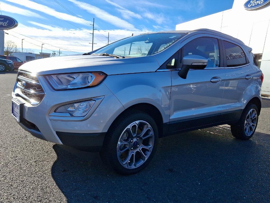 2022 Moondust Silver Metallic Ford EcoSport