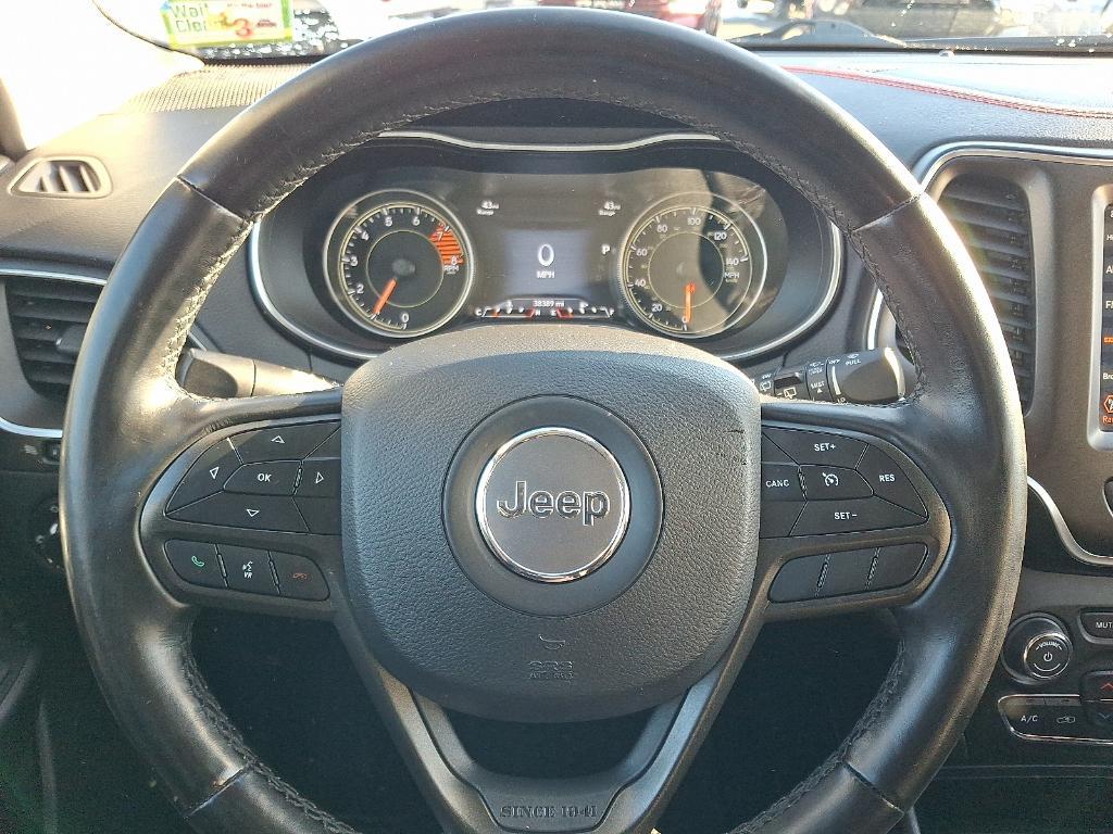 used 2020 Jeep Cherokee car, priced at $20,349