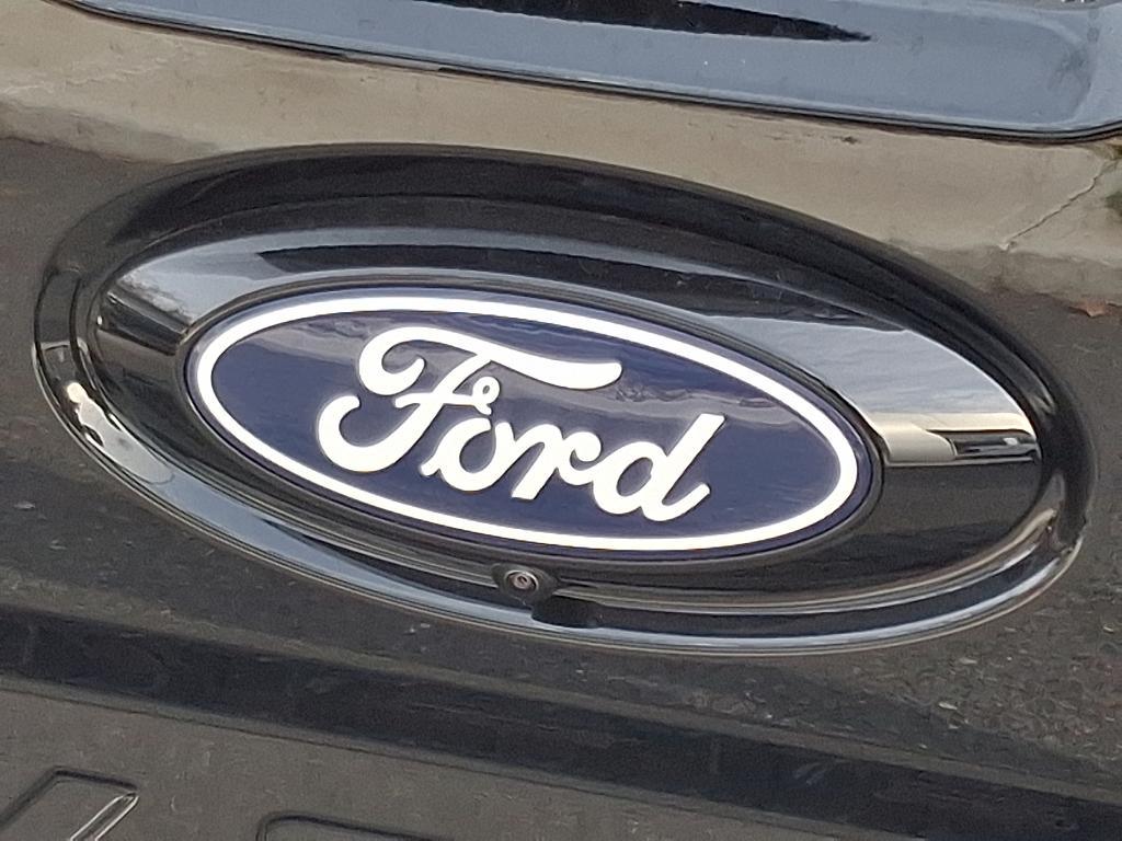 new 2025 Ford Maverick car, priced at $33,735