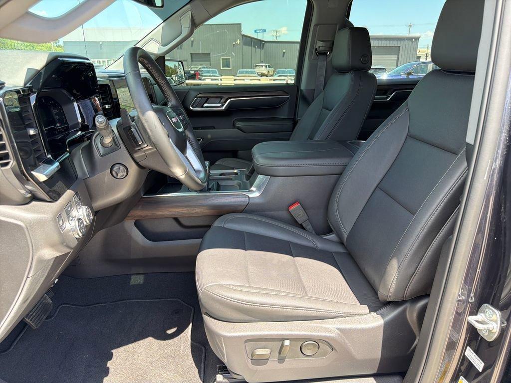 used 2025 GMC Sierra 1500 car, priced at $47,517