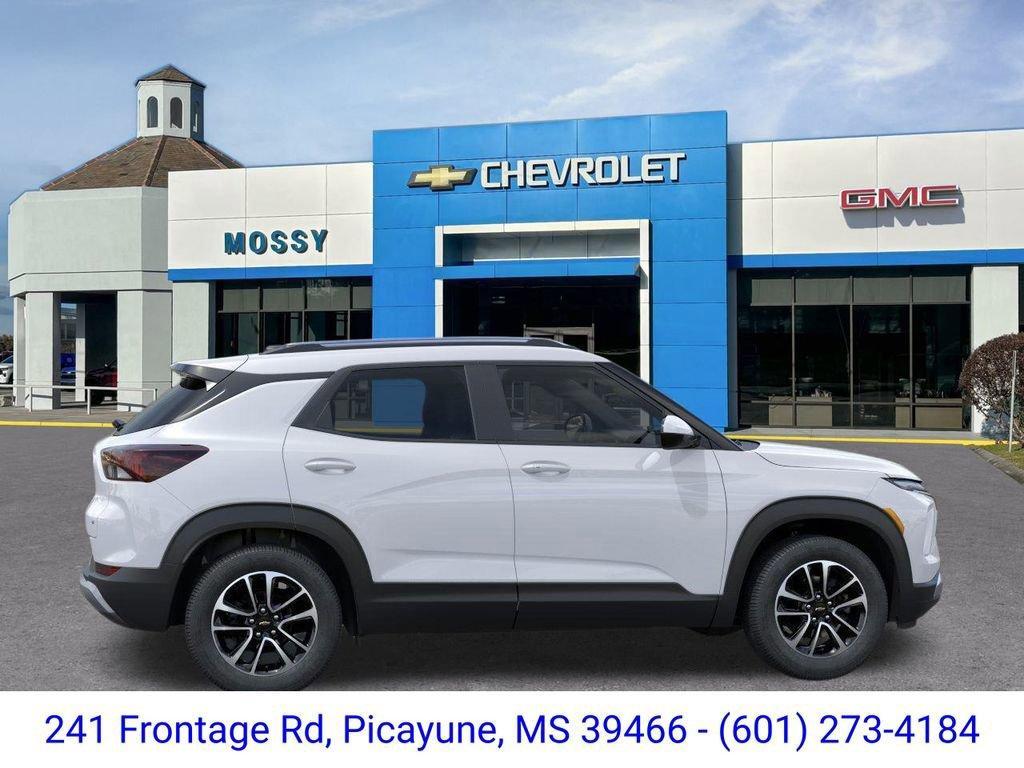 new 2026 Chevrolet TrailBlazer car, priced at $23,590