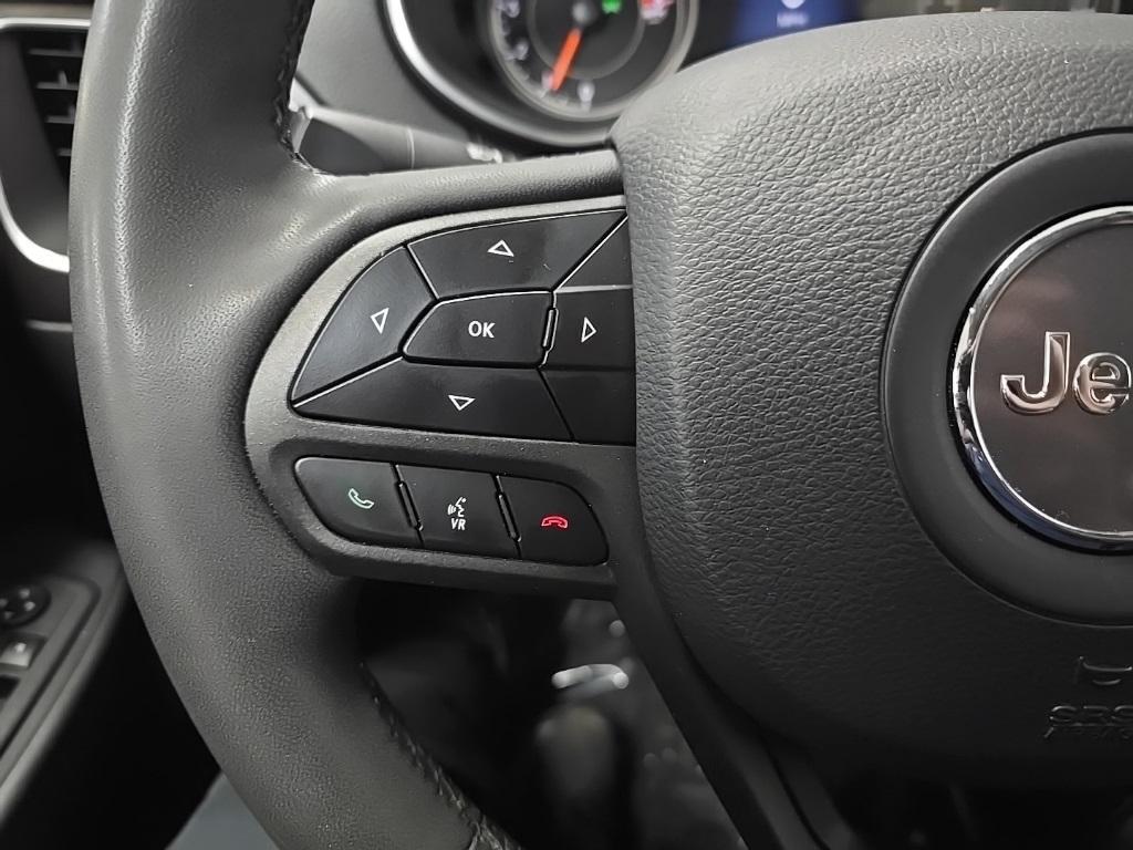 used 2022 Jeep Cherokee car, priced at $25,999