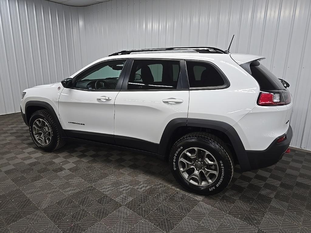 used 2022 Jeep Cherokee car, priced at $25,999