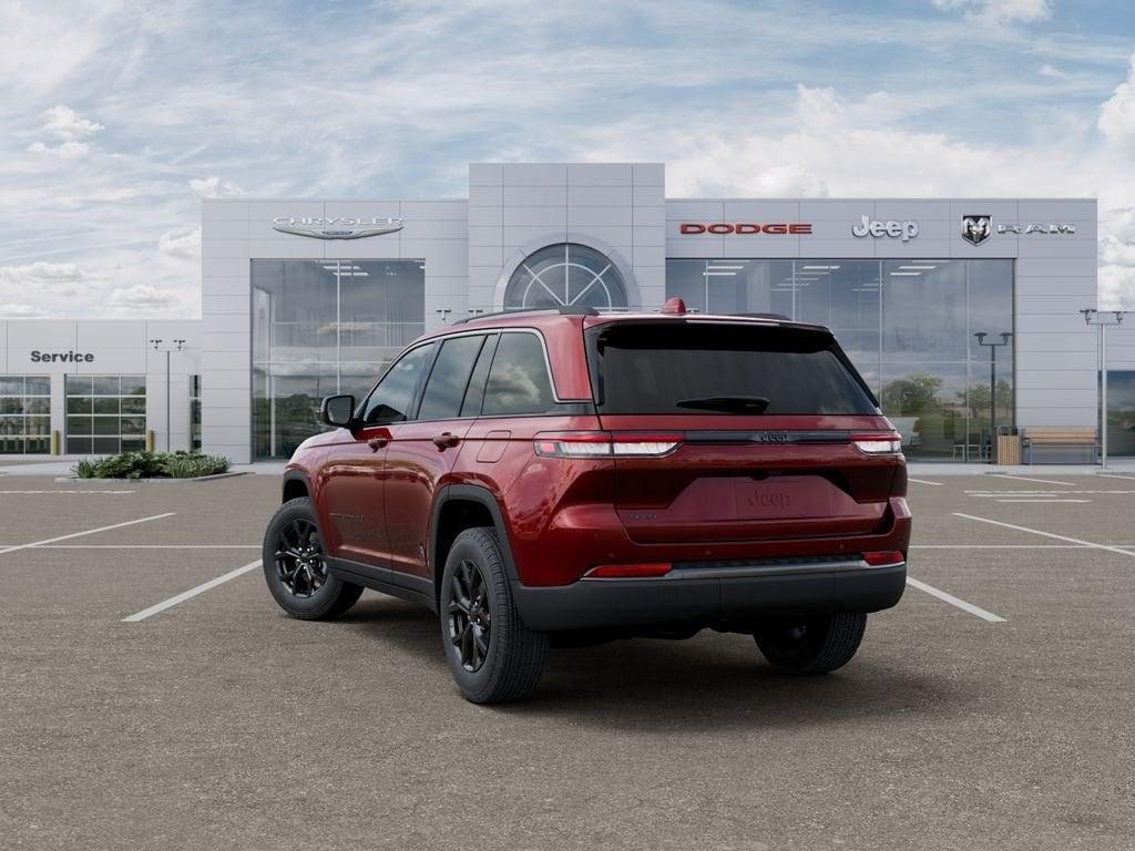 new 2026 Jeep Grand Cherokee car, priced at $43,999