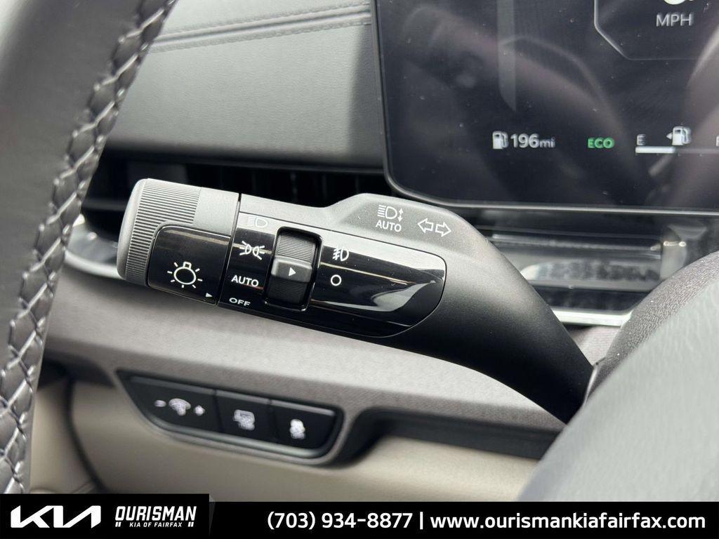 new 2026 Kia Carnival Hybrid car, priced at $48,179