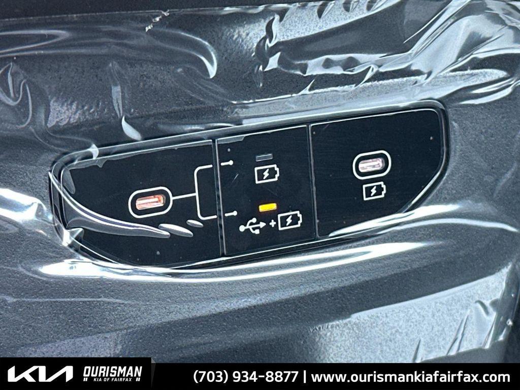 new 2025 Kia EV6 car, priced at $41,644