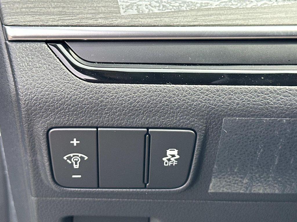 new 2026 Kia K5 car, priced at $34,321