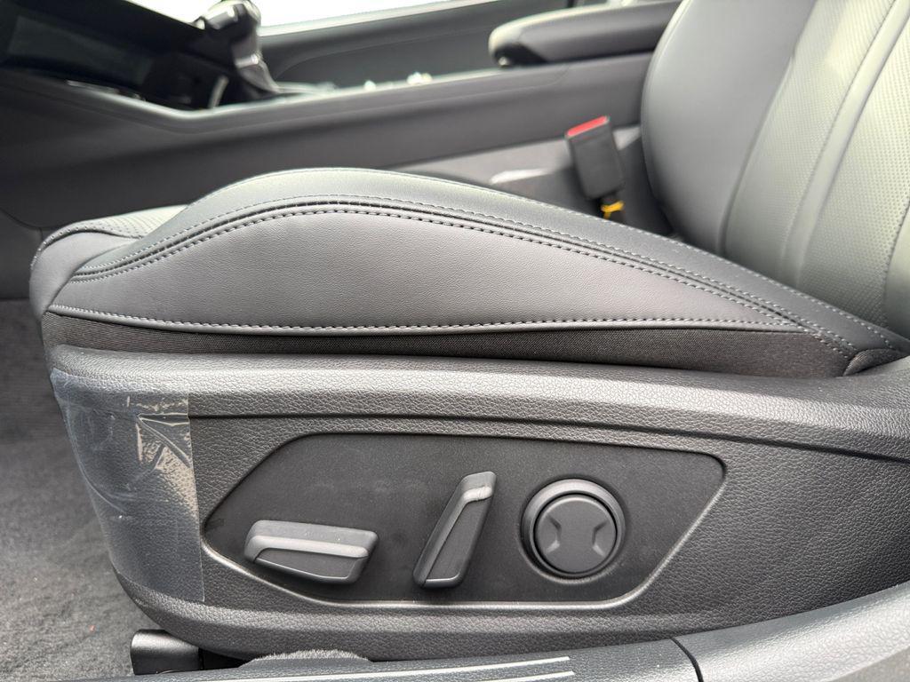 new 2026 Kia K5 car, priced at $34,021